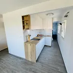And Zara Apartamento Sukošan